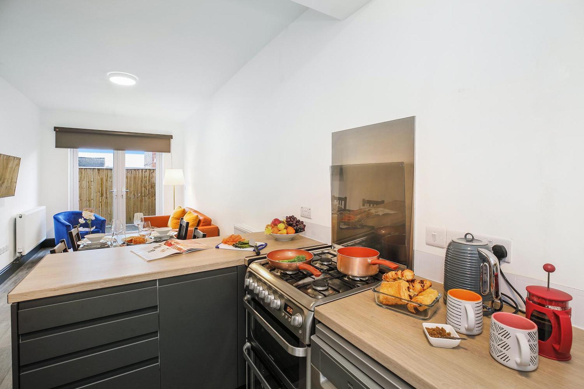 Tyme Suites On Kingsway Cleethorpes Exteriör bild